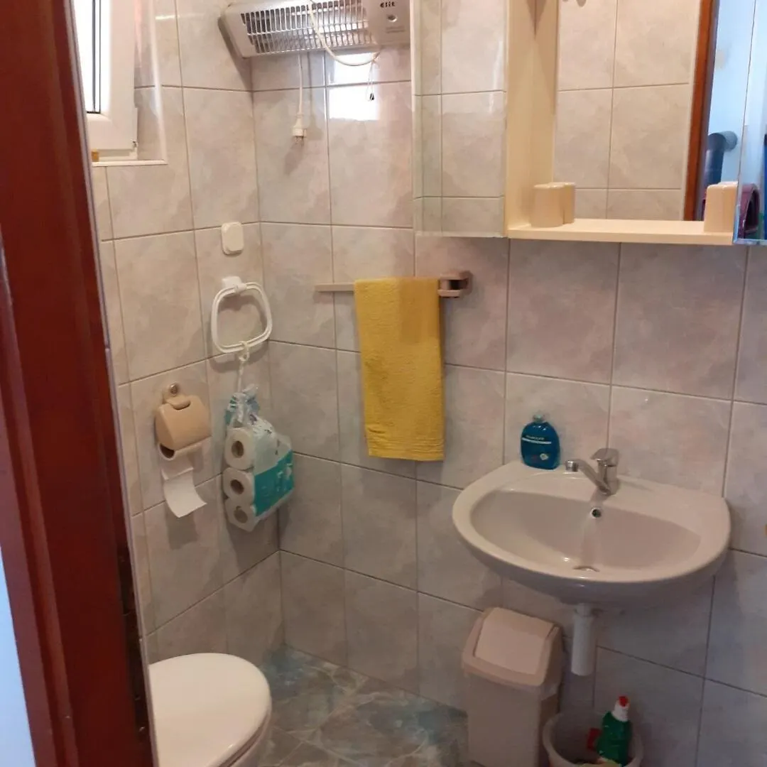 Apartment Renatare Ugljan Croatia
